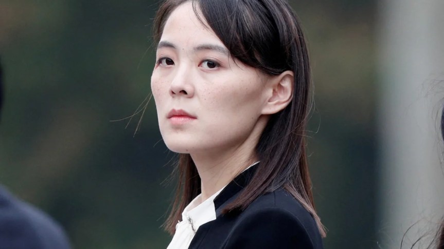 COREIA DO NORTE ADVERTE EUA A EVITAR PRESSÃO POR DESNUCLEARIZAÇÃO