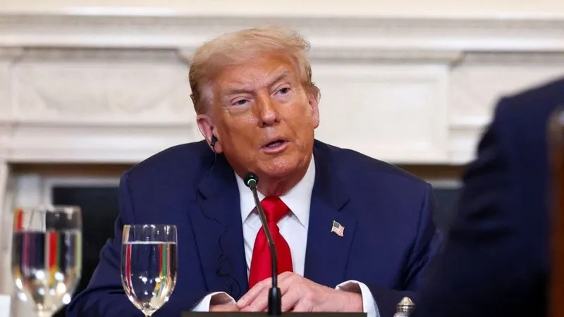 Trump diz que pessoas em situação de rua devem deixar Washington&nbsp;imediatamente