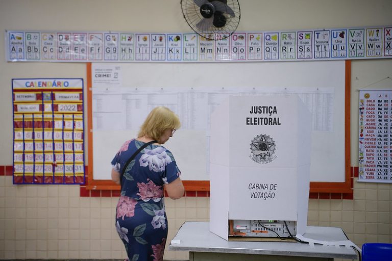 Sancionada lei que muda regras sobre idade mínima dos candidatos a cargos&nbsp;eletivos